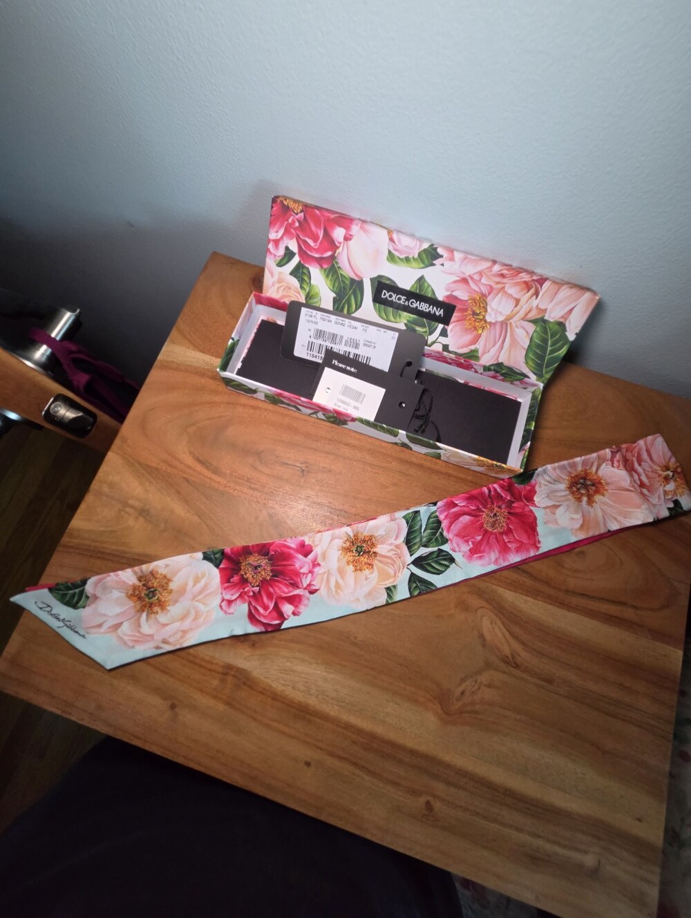 Dolce & Gabbana Multicolor Floral Print Silk Scarf - Picture 4 of 6